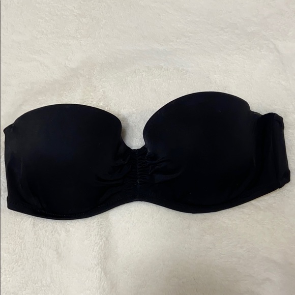 Victoria’s Secret strapless bikini top - Picture 3 of 3